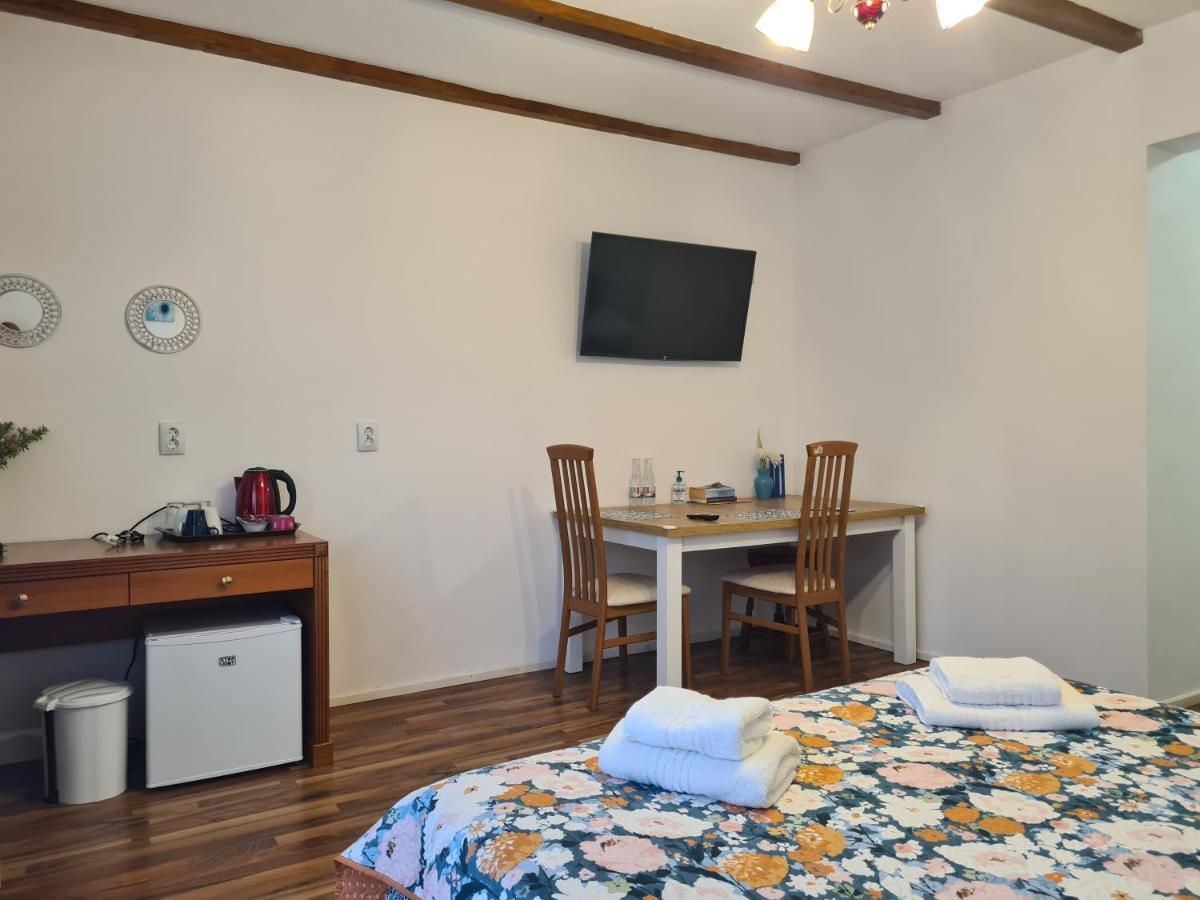 발로테슈티 Luca'S House 아파트 외부 사진